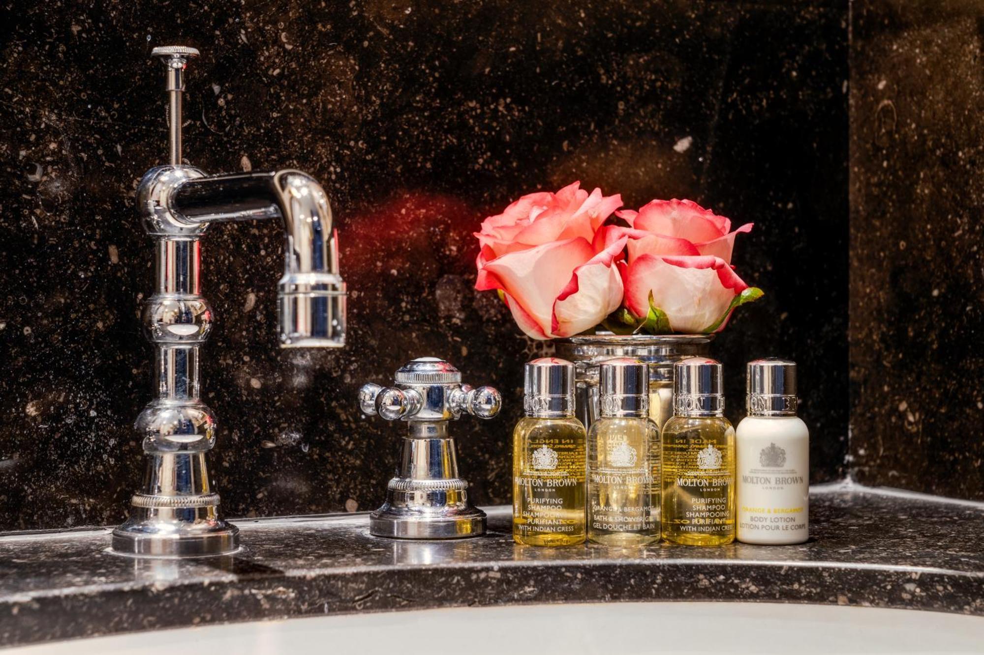 B&B Exclusive Guesthouse Bonifacius บรูจส์ ภายนอก รูปภาพ