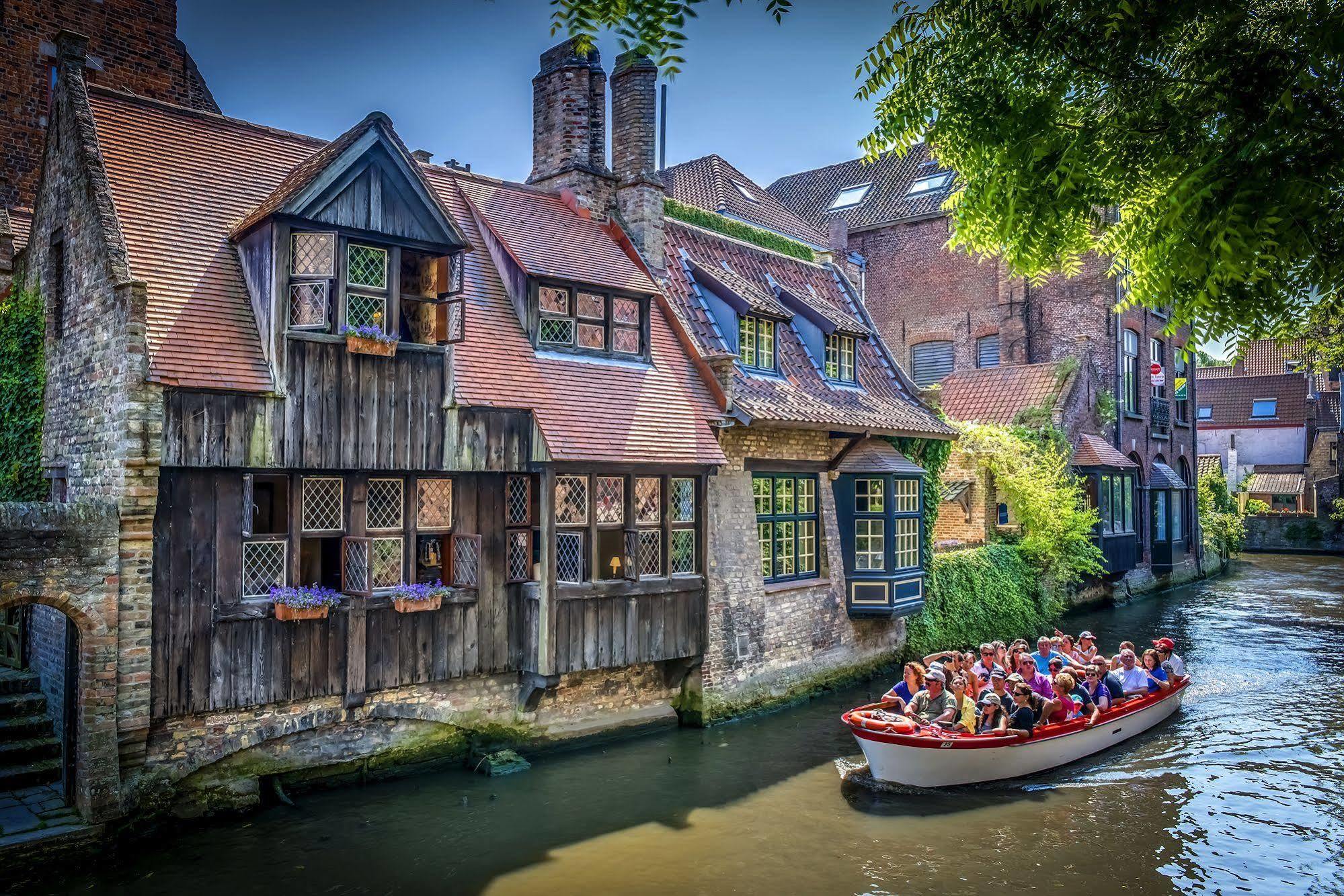B&B Exclusive Guesthouse Bonifacius บรูจส์ ภายนอก รูปภาพ